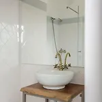 Sandhi House - Yoga & Wellness Ericeira