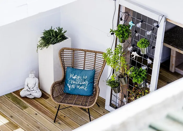 Sandhi House - Yoga & Wellness Pensionat Ericeira