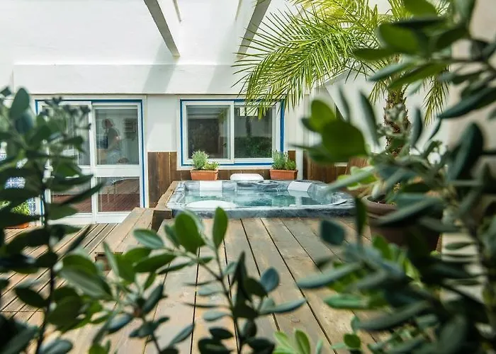 Sandhi House - Yoga & Wellness 3*